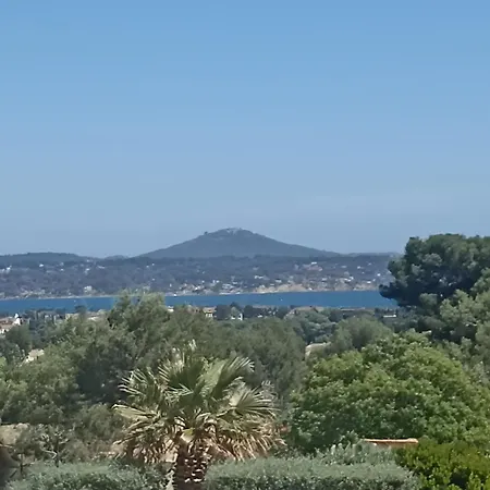 Les Cigales Bandolaises: Seaside Retreat With Pool And Private Parking Apartment *