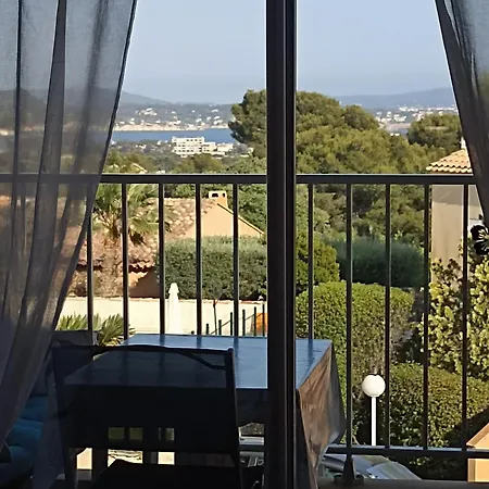 Les Cigales Bandolaises: Seaside Retreat With Pool And Private Parking *